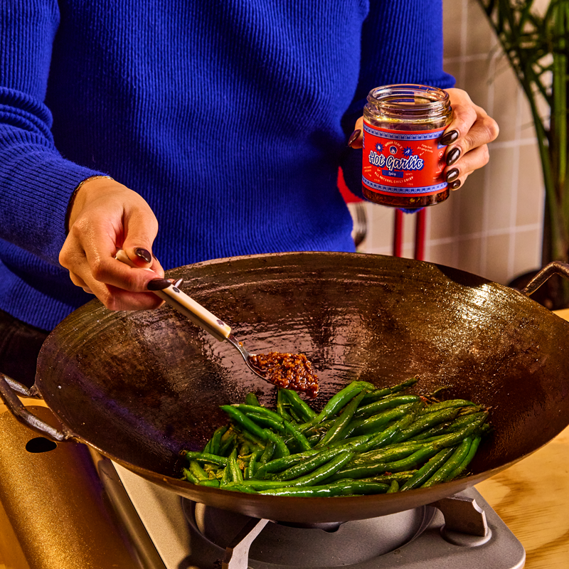 Hot Garlic Chili Crisp — Spicy