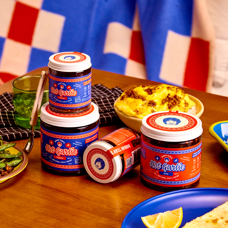 Hot Garlic Chili Crisp — Spicy