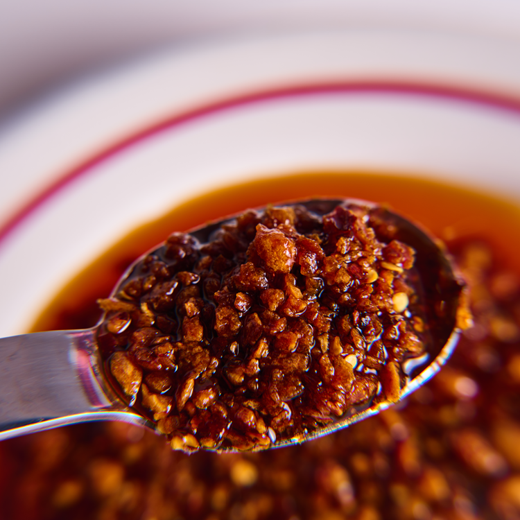 Hot Garlic Chili Crisp — Spicy